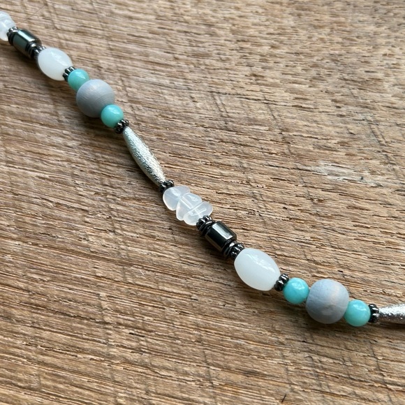 LOFT outlet necklace - Picture 2 of 4